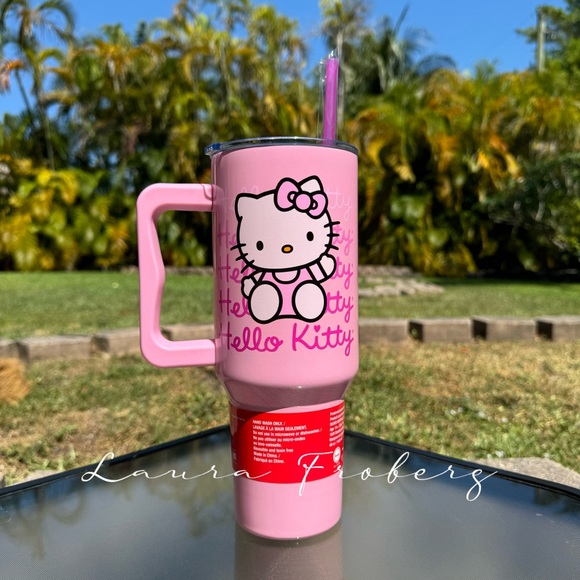 Hello Kitty Pink 40 Ounce Tumbler - Picture 3 of 7